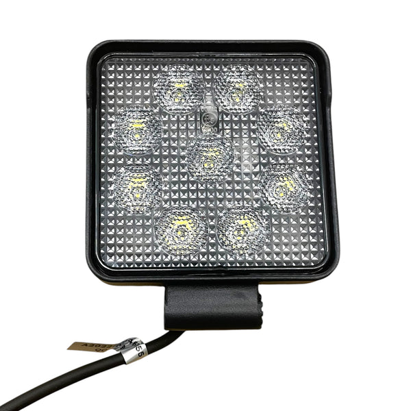 Hochleistungs-LED-Arbeitsscheinwerfer eckig 24W (8x3W LEDs) 128x110x45mm