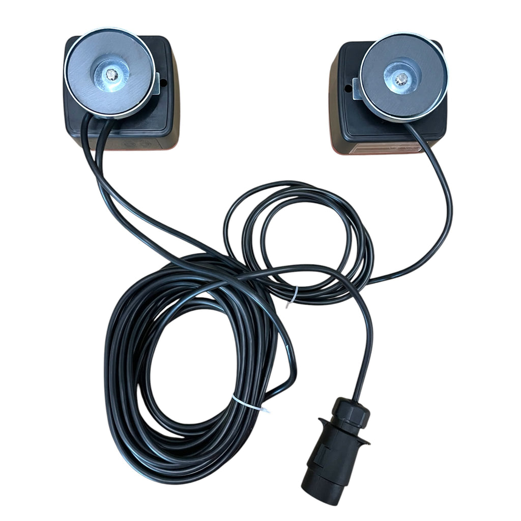 Dreifunktions-Kabelleuchte mit Magnethalterung, komplett verkabelt mit 7-poligem Stecker, Hauptkabel 7,5m, Zwischenkabel 2,2m
